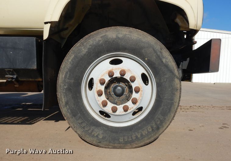 image for item GR9442 1997 GMC C7500  vacuum truck