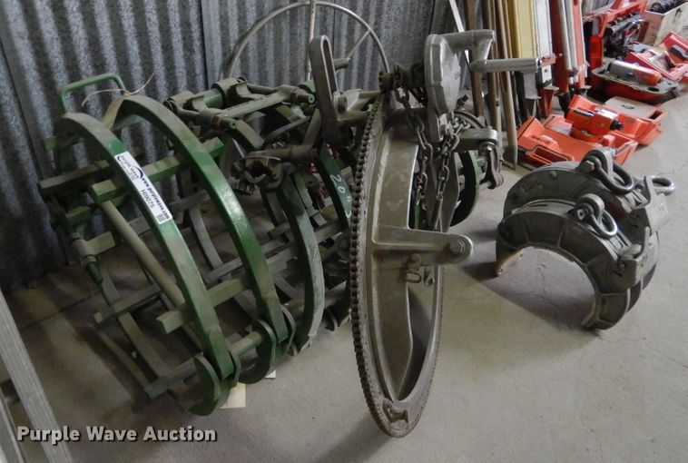 image for item HI9075 Pipe beveler line up clamps