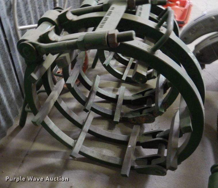 image for item HI9075 Pipe beveler line up clamps