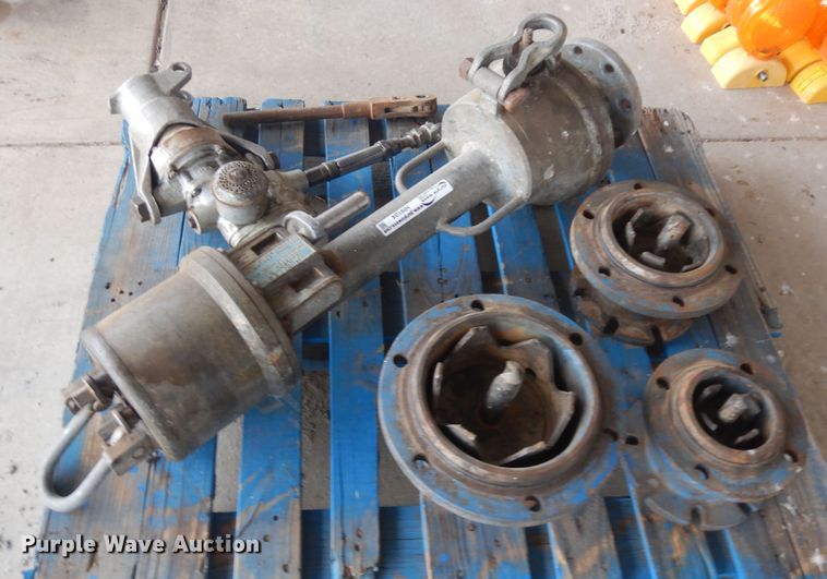 image for item HI9104 Mueller water main tapping machine