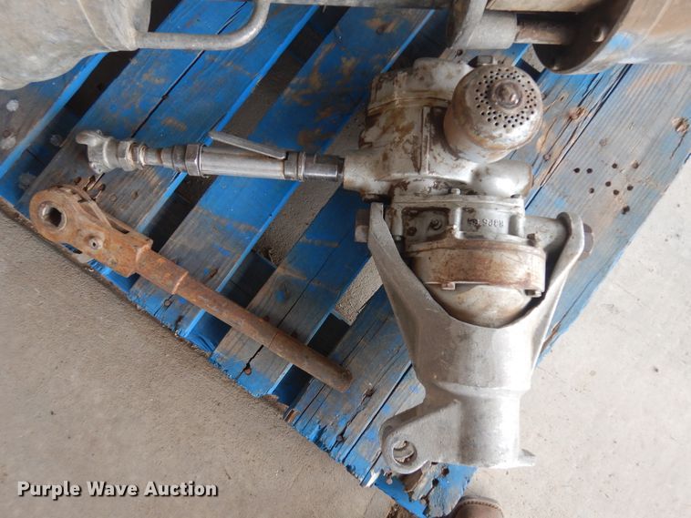 image for item HI9104 Mueller water main tapping machine