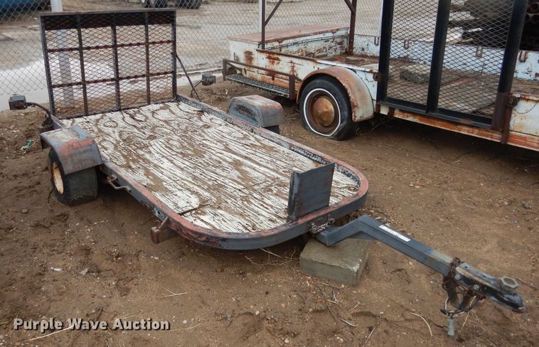 image for item HI9126 Snowco  utility trailer