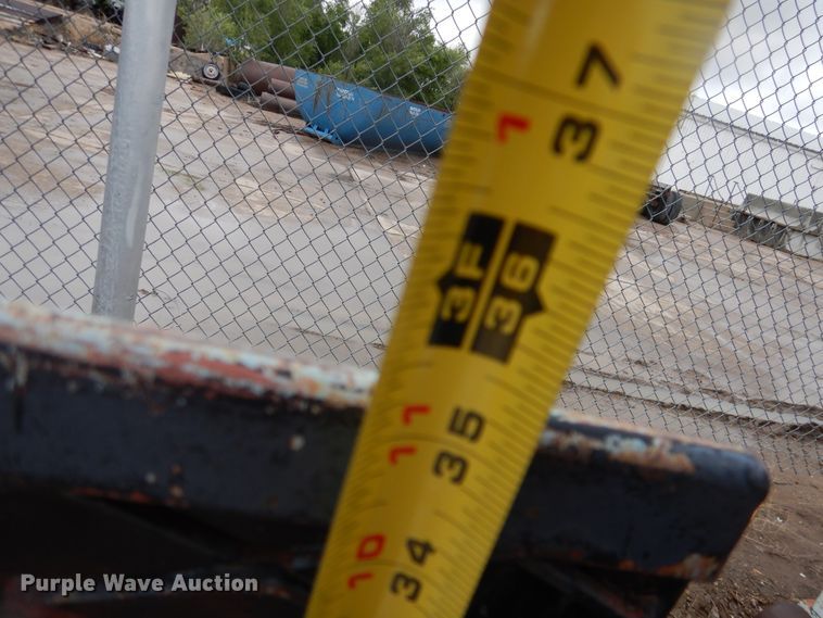 image for item HI9126 Snowco  utility trailer