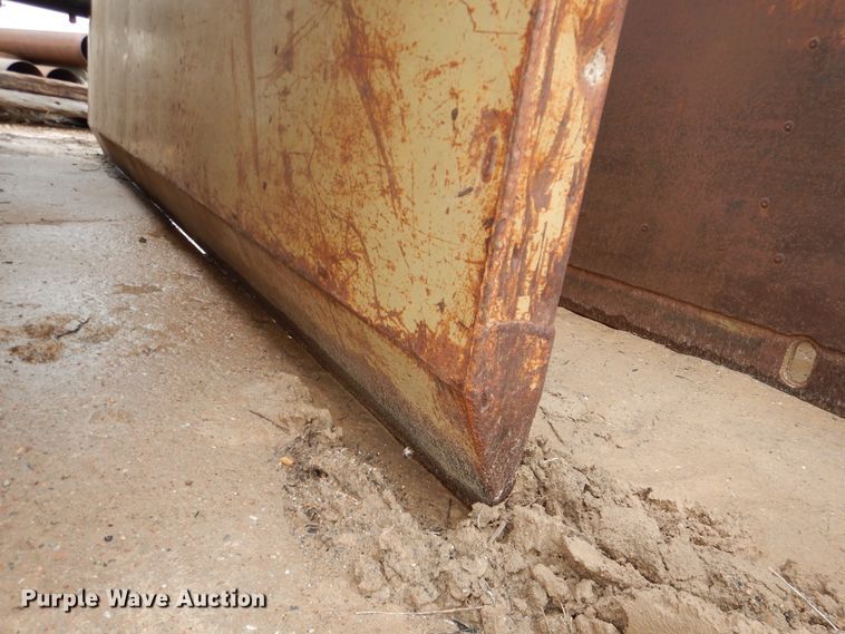 image for item HI9140 Trench box