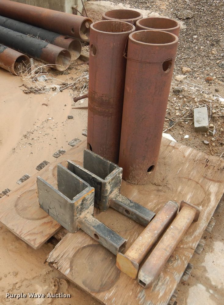 image for item HI9140 Trench box