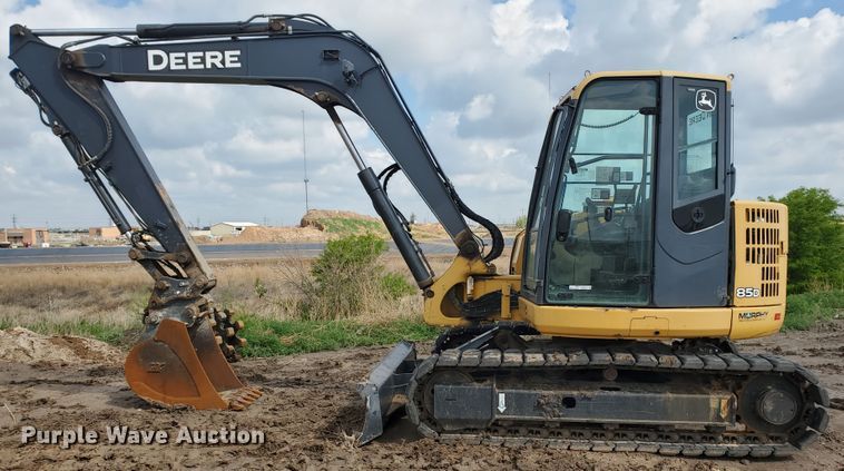 image for item HS9033 2012 John Deere 85D  mini excavator