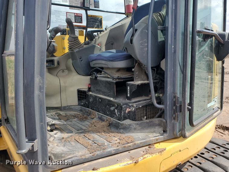 image for item HS9033 2012 John Deere 85D  mini excavator