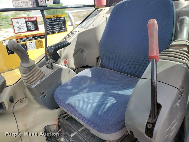 image for item HS9033 2012 John Deere 85D  mini excavator