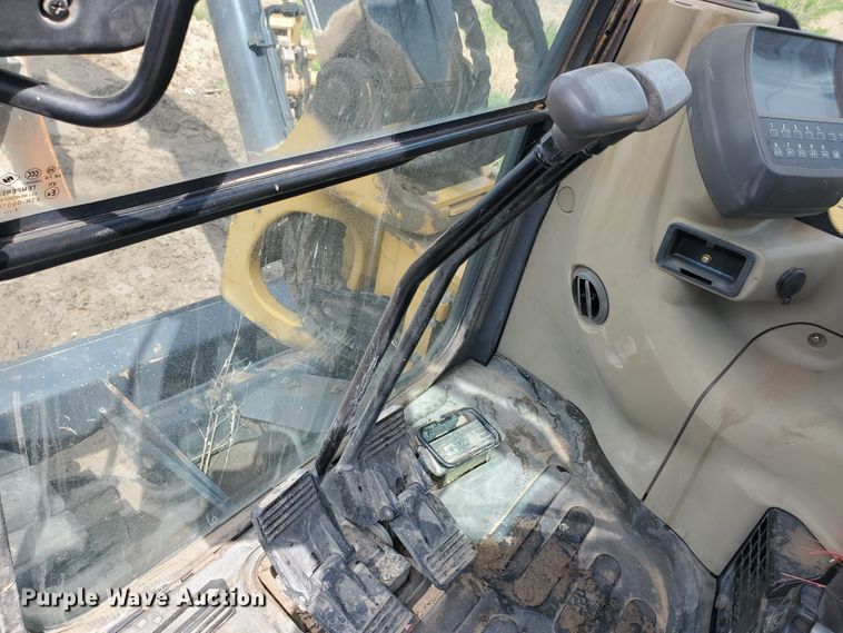 image for item HS9033 2012 John Deere 85D  mini excavator