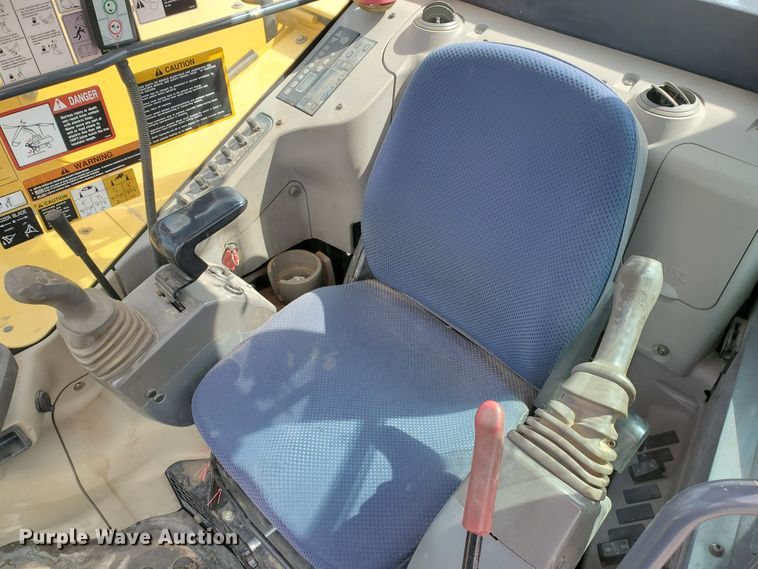 image for item HS9033 2012 John Deere 85D  mini excavator