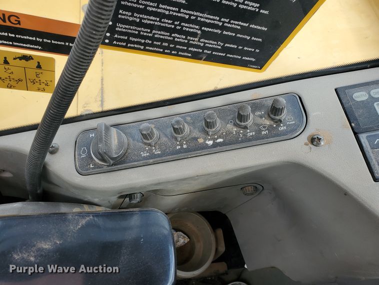 image for item HS9033 2012 John Deere 85D  mini excavator