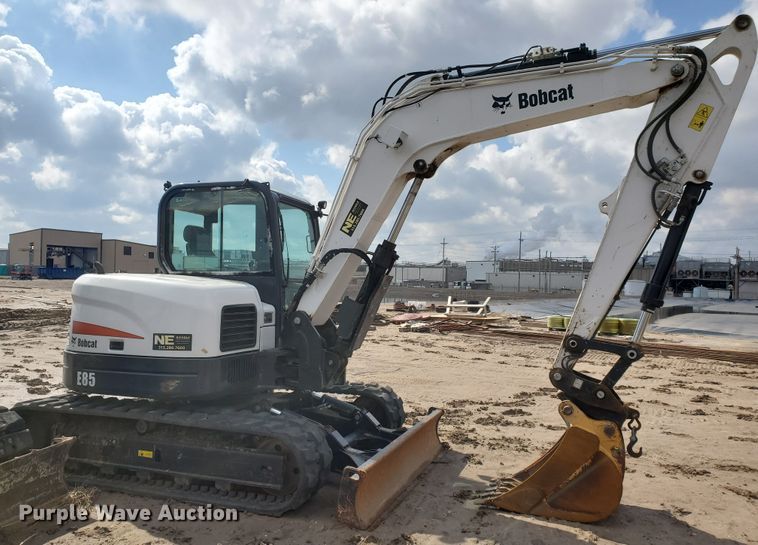 image for item HS9035 2015 Bobcat E85  mini excavator