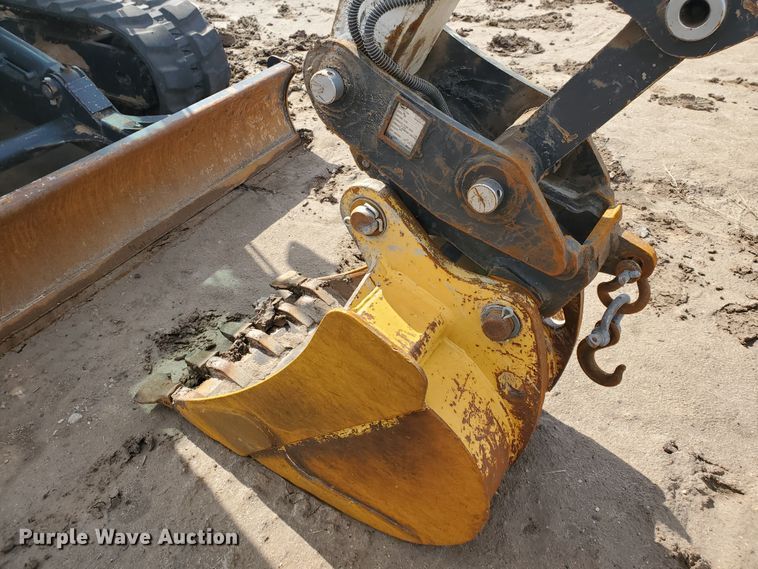 image for item HS9035 2015 Bobcat E85  mini excavator