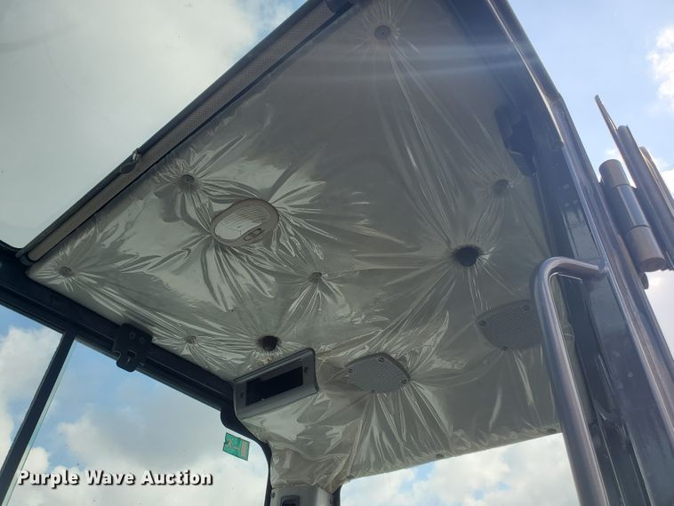 image for item HS9035 2015 Bobcat E85  mini excavator