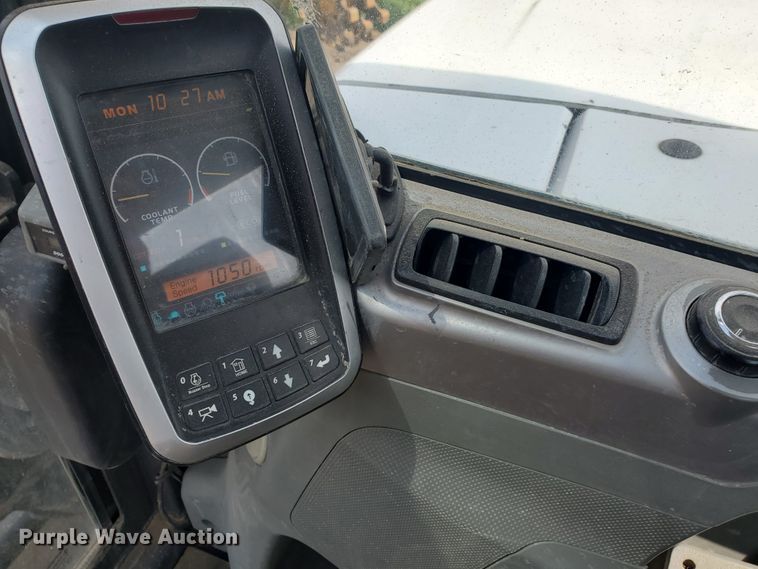 image for item HS9035 2015 Bobcat E85  mini excavator