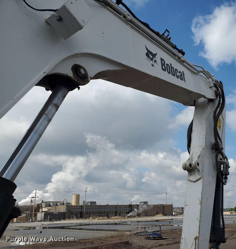 image for item HS9035 2015 Bobcat E85  mini excavator