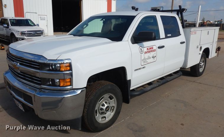 image for item ID9822 2017 Chevrolet Silverado 2500HD  Crew Cab utility bed pickup truck