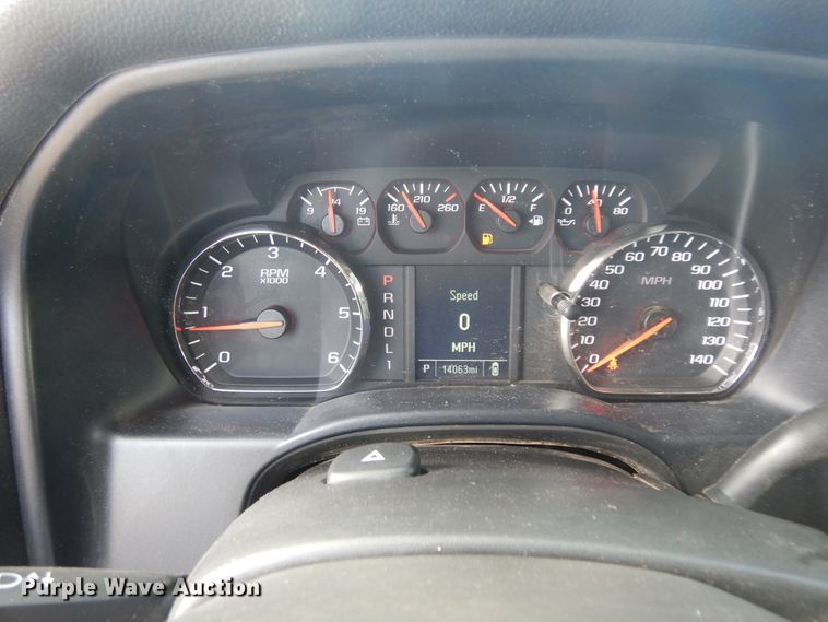 image for item ID9822 2017 Chevrolet Silverado 2500HD  Crew Cab utility bed pickup truck