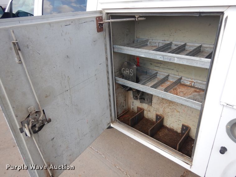 image for item ID9822 2017 Chevrolet Silverado 2500HD  Crew Cab utility bed pickup truck