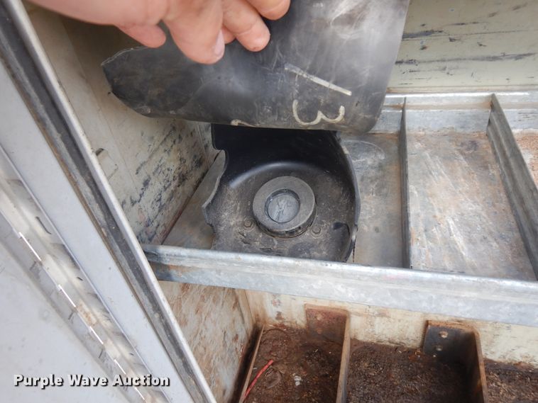 image for item ID9822 2017 Chevrolet Silverado 2500HD  Crew Cab utility bed pickup truck