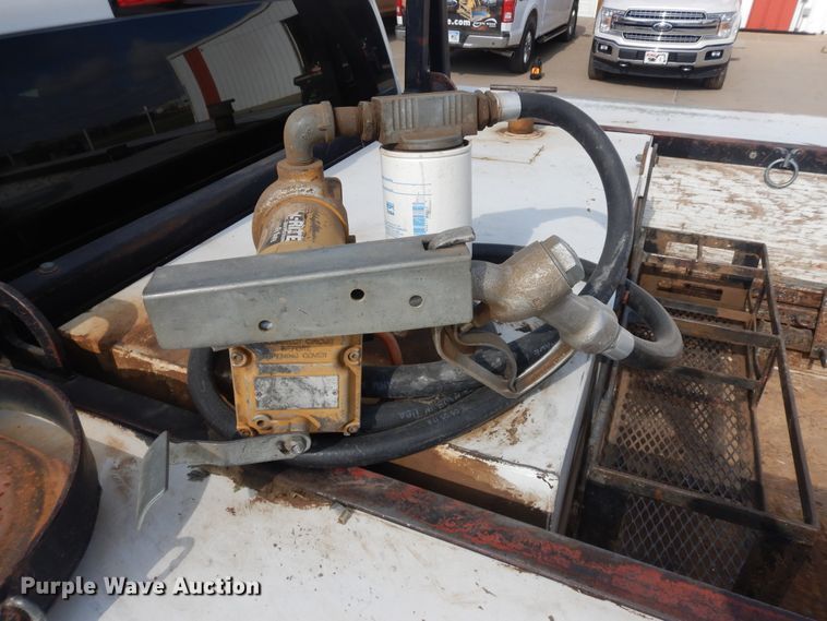 image for item ID9822 2017 Chevrolet Silverado 2500HD  Crew Cab utility bed pickup truck