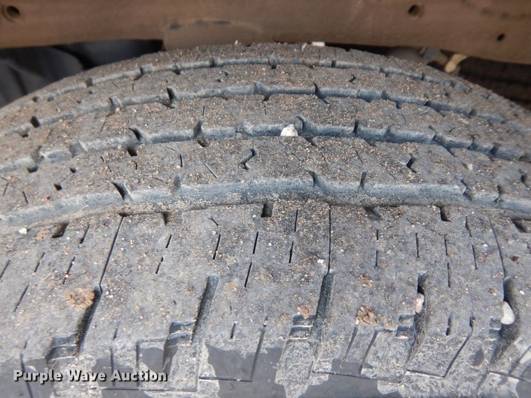 image for item ID9822 2017 Chevrolet Silverado 2500HD  Crew Cab utility bed pickup truck