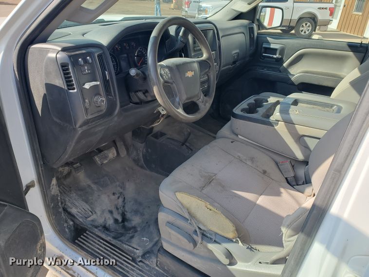 image for item ID9823 2015 Chevrolet Silverado 2500HD  Crew Cab utility bed pickup truck