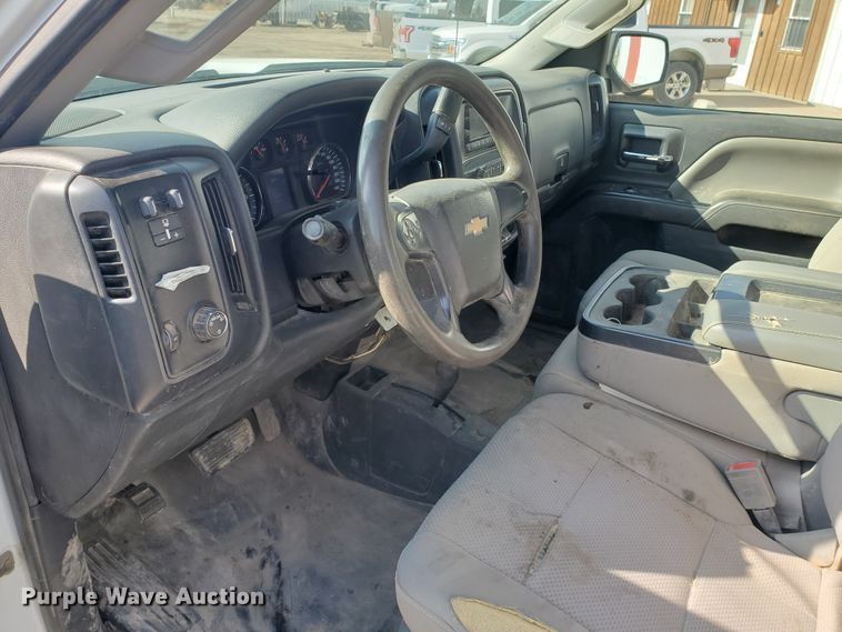 image for item ID9823 2015 Chevrolet Silverado 2500HD  Crew Cab utility bed pickup truck