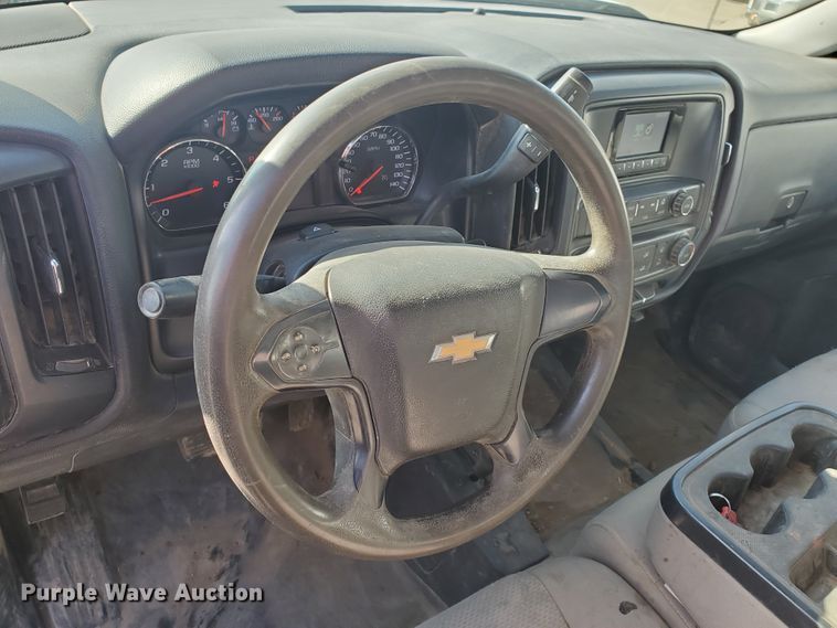 image for item ID9823 2015 Chevrolet Silverado 2500HD  Crew Cab utility bed pickup truck