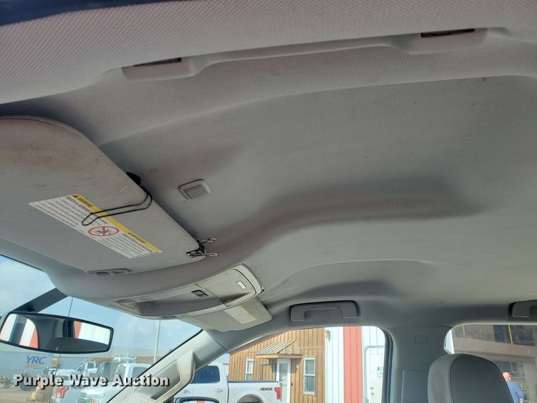 image for item ID9823 2015 Chevrolet Silverado 2500HD  Crew Cab utility bed pickup truck