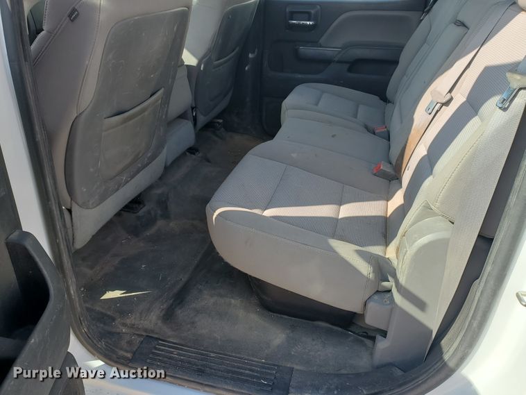 image for item ID9823 2015 Chevrolet Silverado 2500HD  Crew Cab utility bed pickup truck