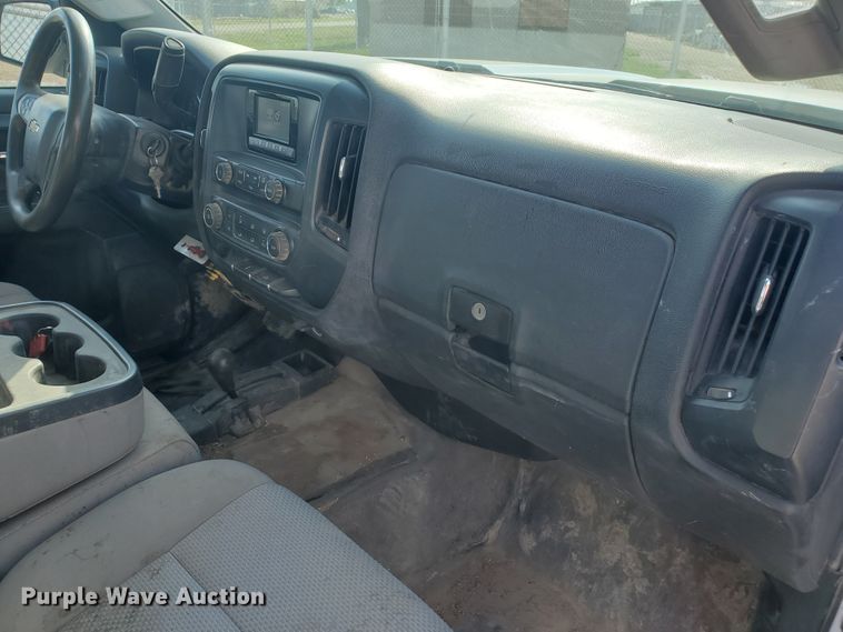 image for item ID9823 2015 Chevrolet Silverado 2500HD  Crew Cab utility bed pickup truck