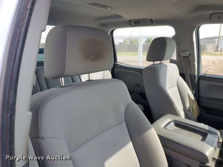 image for item ID9823 2015 Chevrolet Silverado 2500HD  Crew Cab utility bed pickup truck