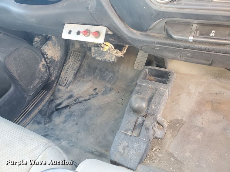 image for item ID9823 2015 Chevrolet Silverado 2500HD  Crew Cab utility bed pickup truck