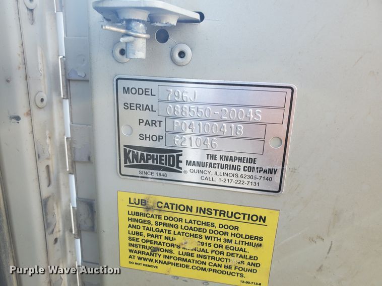 image for item ID9823 2015 Chevrolet Silverado 2500HD  Crew Cab utility bed pickup truck