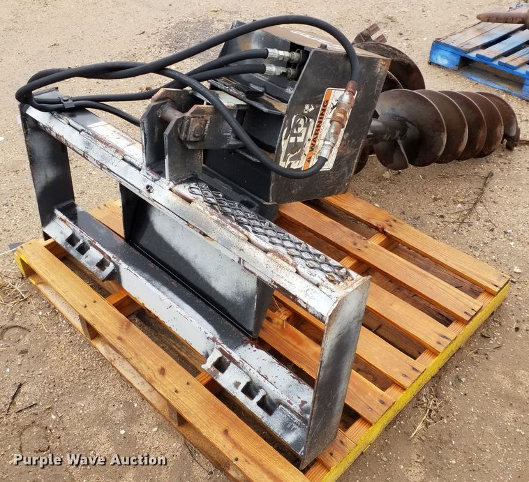 image for item ID9828 Lowe 1650E skid steer auger