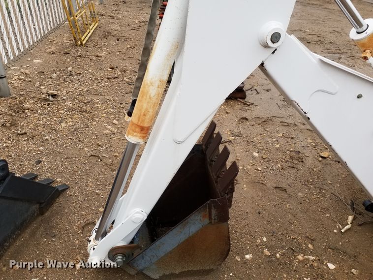 image for item ID9834 Bobcat 709 skid steer backhoe