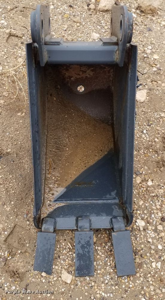 image for item ID9834 Bobcat 709 skid steer backhoe