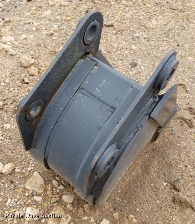 image for item ID9834 Bobcat 709 skid steer backhoe