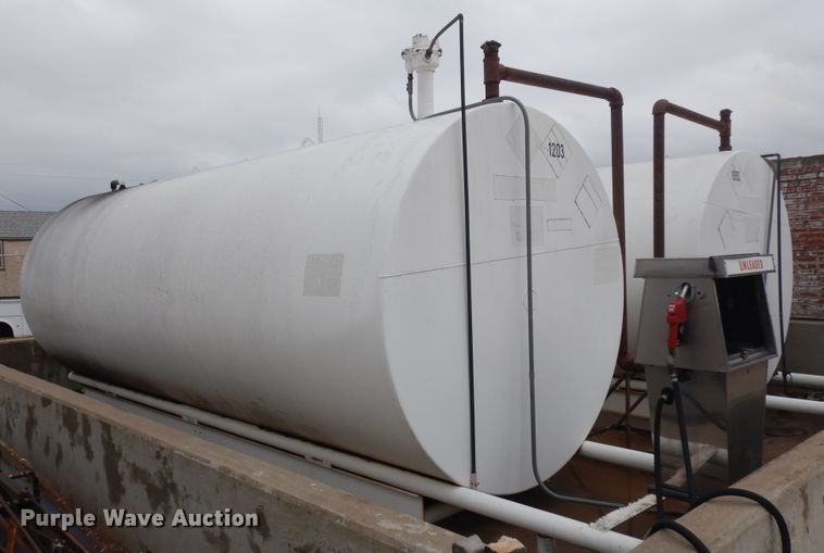 image for item ID9856 (2) fuel tanks