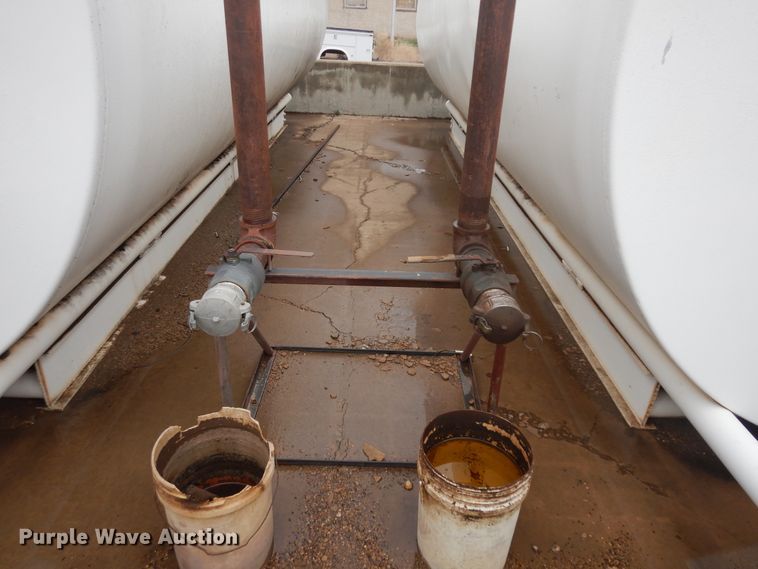 image for item ID9856 (2) fuel tanks