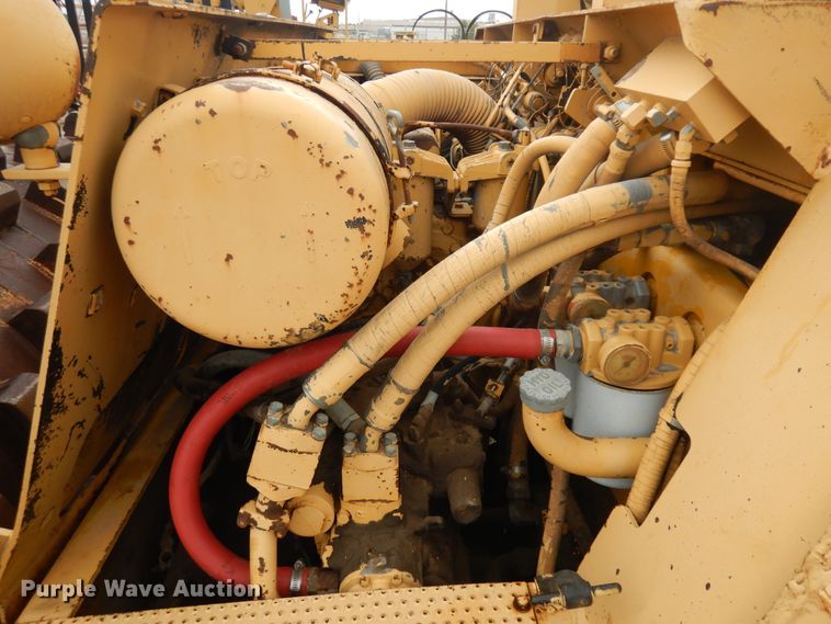 image for item ID9857 Hyster C612B  single drum vibratory roller