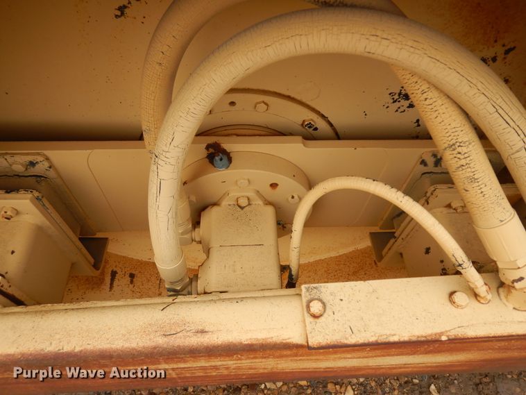 image for item ID9857 Hyster C612B  single drum vibratory roller