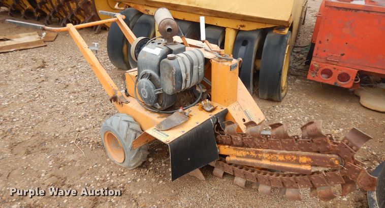 image for item ID9862 Case TL100  trencher