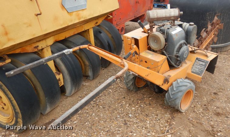 image for item ID9862 Case TL100  trencher