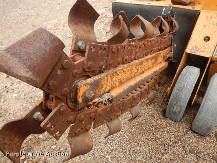 image for item ID9862 Case TL100  trencher