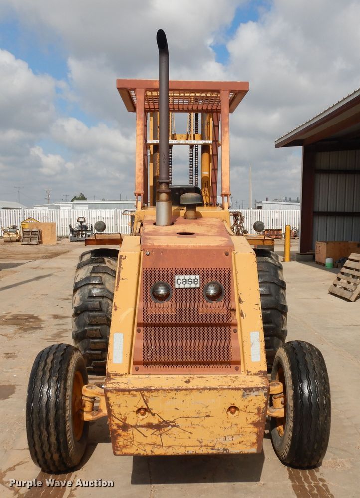 image for item ID9866 Case  forklift