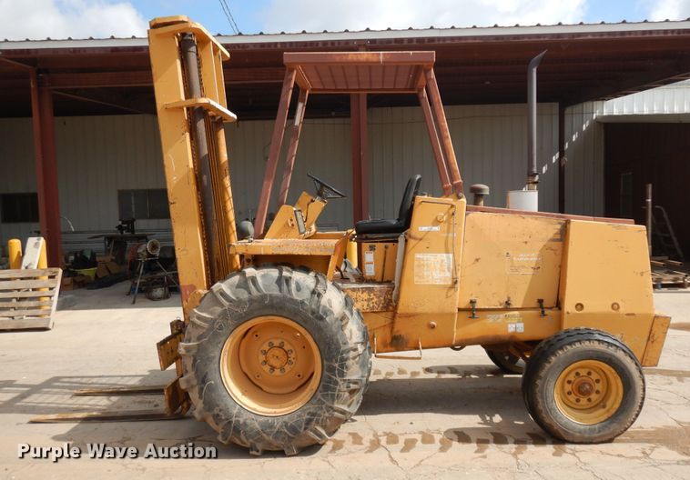 image for item ID9866 Case  forklift