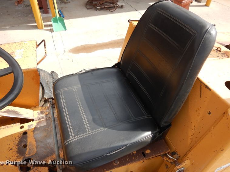 image for item ID9866 Case  forklift