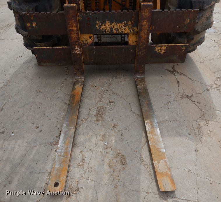 image for item ID9866 Case  forklift